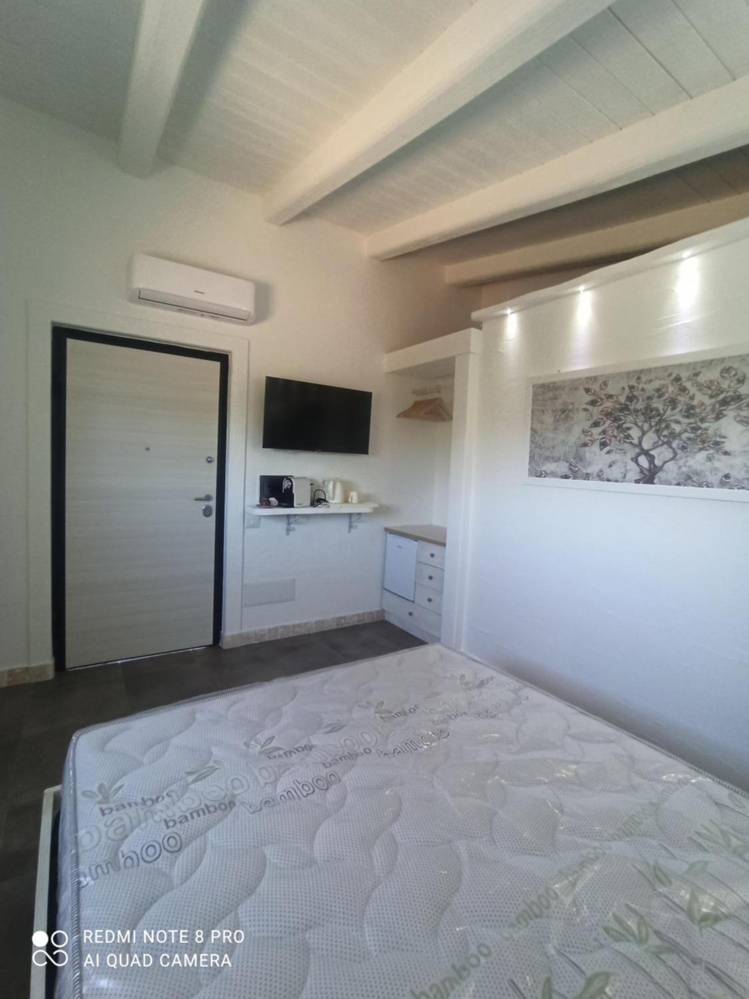 Bello Bello Rooms Santa Teresa Gallura Habitación foto